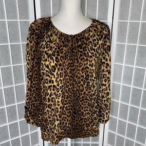 Leopard print blouse size medium